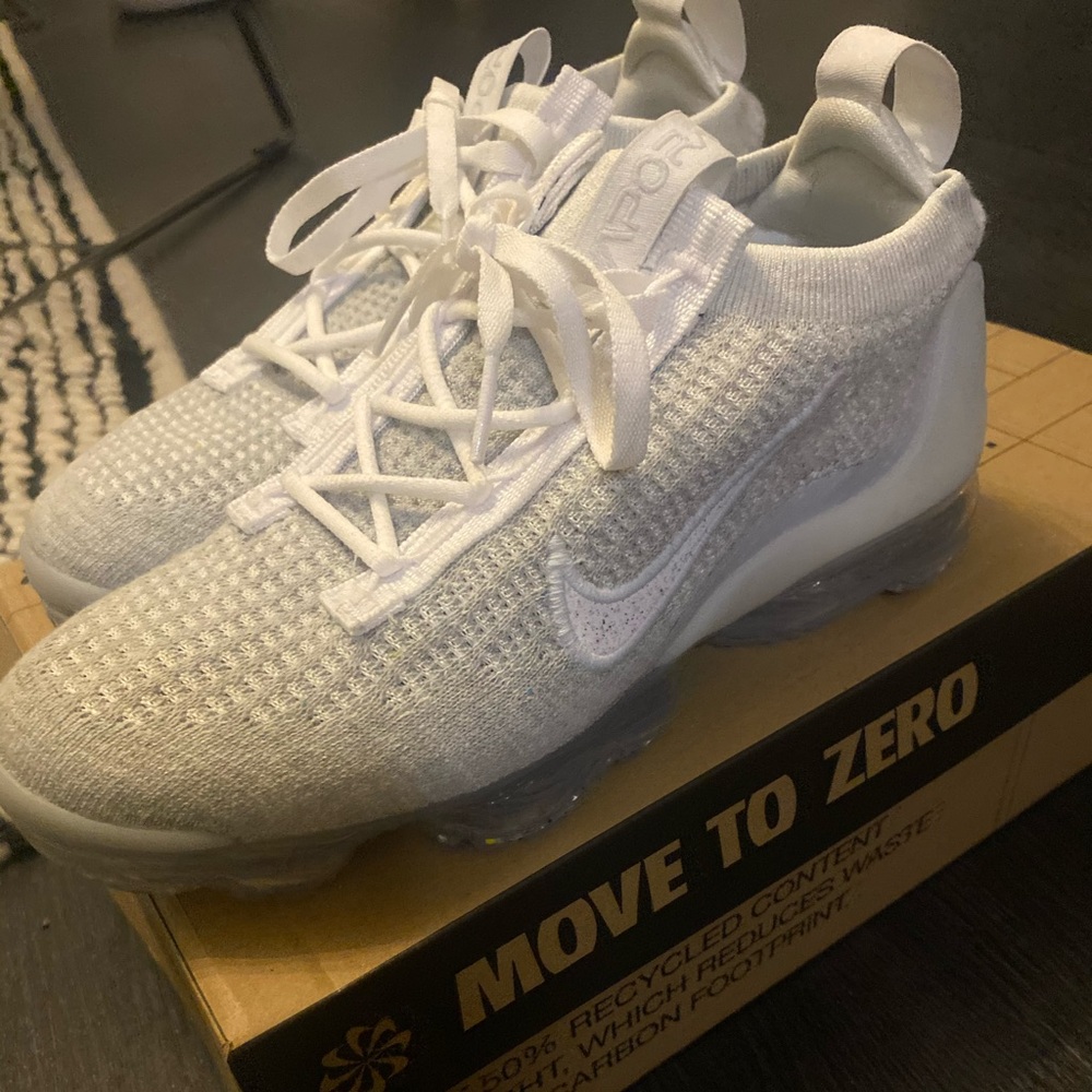 Women’s Nike Vapormax 2021